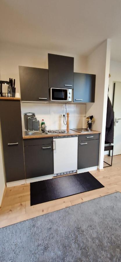 Central-Living Yellow - Wifi - Netflix - City Essen Eksteriør billede