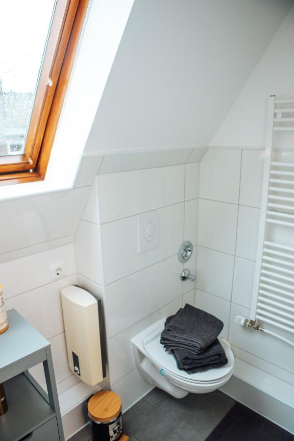 Central-Living Yellow - Wifi - Netflix - City Essen Eksteriør billede